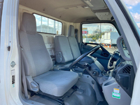 日野デュトロアルミブロック小型（2t・3t）[写真30]