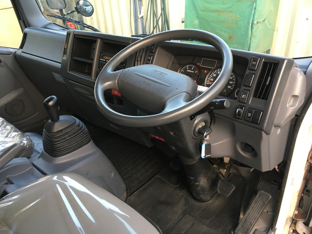 いすゞエルフオープントップバン小型（2t・3t）[写真34]
