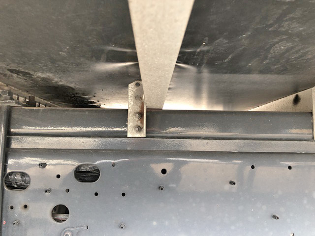 日野レンジャーアルミバン中型（4t）[写真22]