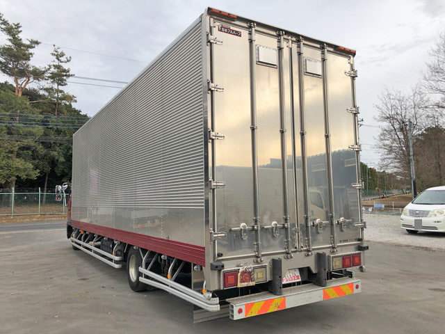 日野レンジャーアルミバン中型（4t）[写真04]