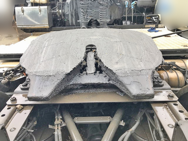 いすゞギガトレーラーヘッド（トラクターヘッド）大型（10t）[写真10]