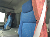 いすゞギガトレーラーヘッド（トラクターヘッド）大型（10t）[写真24]