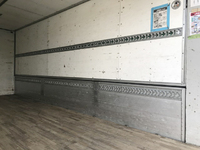 いすゞフォワードアルミウイング中型（4t）[写真15]