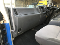 いすゞフォワードアルミウイング中型（4t）[写真34]