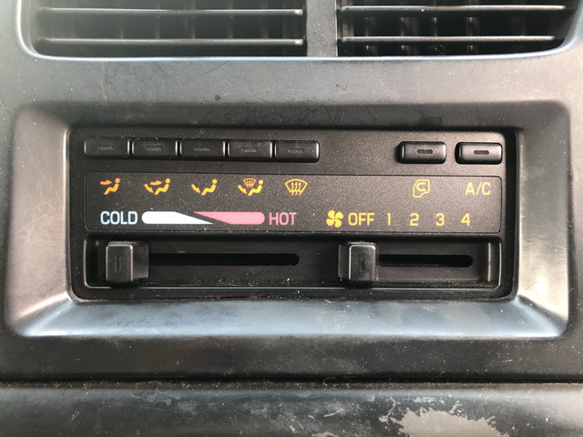 いすゞフォワードアルミウイング中型（4t）[写真34]