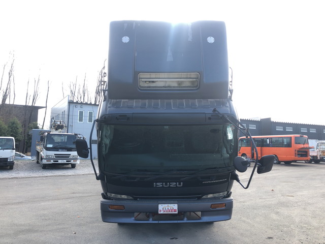 いすゞフォワードアルミウイング中型（4t）[写真07]