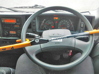 いすゞフォワードアルミウイング中型（4t）[写真27]