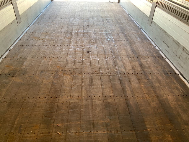 日産コンドルアルミウイング中型（4t）[写真15]