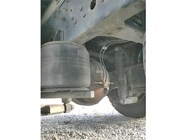 三菱ふそうファイターアルミウイング中型（4t）[写真13]