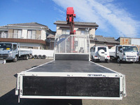 いすゞエルフユニック4段小型（2t・3t）[写真10]