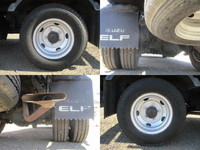 いすゞエルフユニック4段小型（2t・3t）[写真23]