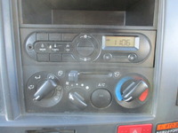 いすゞエルフユニック4段小型（2t・3t）[写真30]