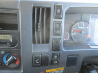 いすゞエルフユニック4段小型（2t・3t）[写真32]