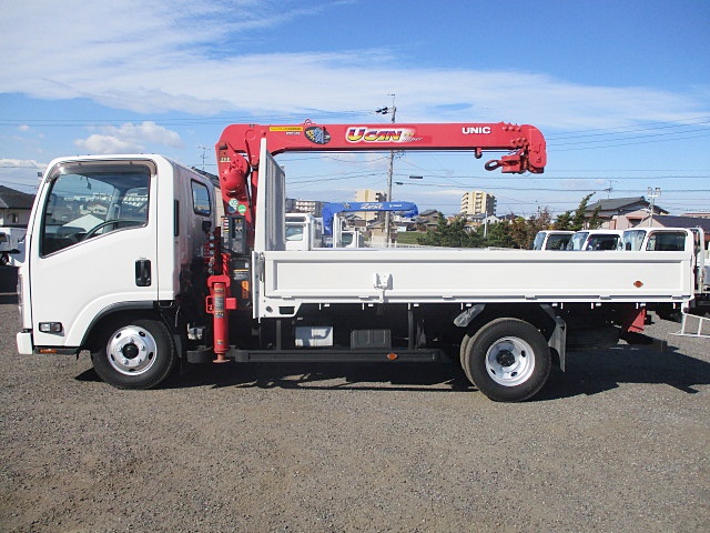 いすゞエルフユニック4段小型（2t・3t）[写真08]