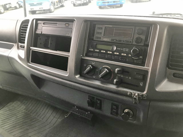 日野レンジャーアルミブロック増トン（6t・8t）[写真36]