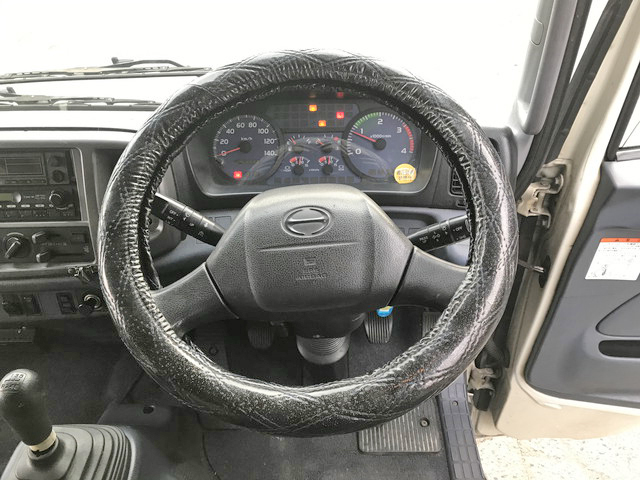 日野レンジャーアルミブロック増トン（6t・8t）[写真37]