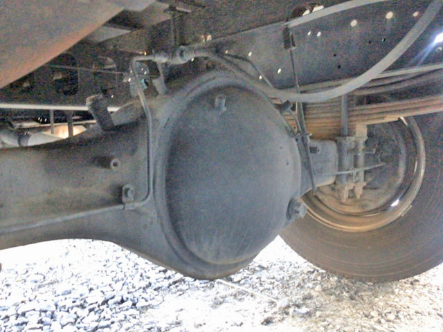 いすゞフォワード平ボディ中型（4t）[写真26]