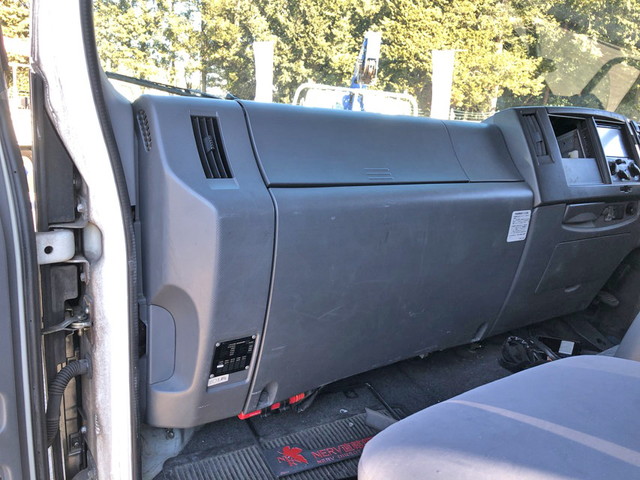 いすゞフォワードアルミウイング中型（4t）[写真29]