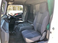 いすゞフォワードアルミウイング中型（4t）[写真30]