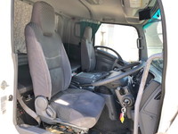 いすゞフォワードアルミウイング中型（4t）[写真33]