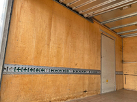 いすゞエルフアルミバン小型（2t・3t）[写真13]