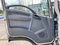 いすゞエルフアルミバン小型（2t・3t）[写真30]