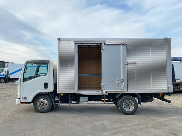 いすゞエルフアルミバン小型（2t・3t）[写真07]