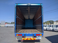 三菱ふそうスーパーグレートアルミウイング大型（10t）[写真11]