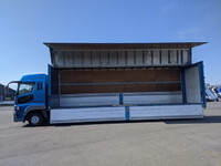 三菱ふそうスーパーグレートアルミウイング大型（10t）[写真16]