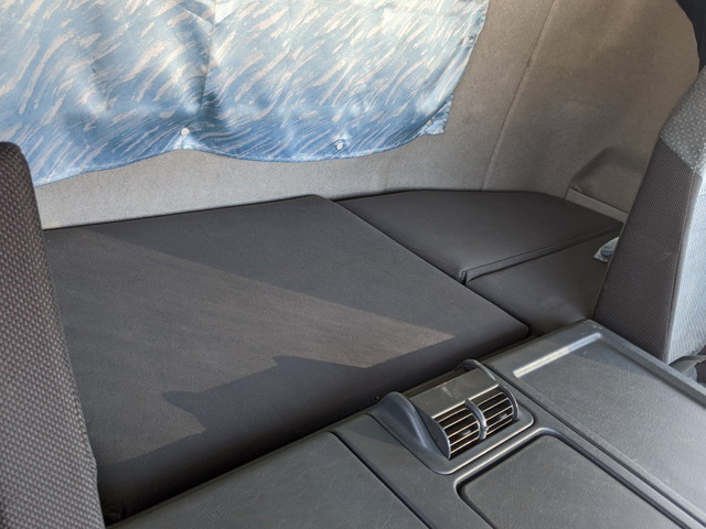 三菱ふそうスーパーグレートアルミウイング大型（10t）[写真22]