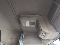 三菱ふそうスーパーグレートアルミウイング大型（10t）[写真24]