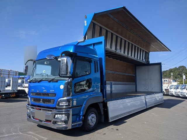 三菱ふそうスーパーグレートアルミウイング大型（10t）[写真03]