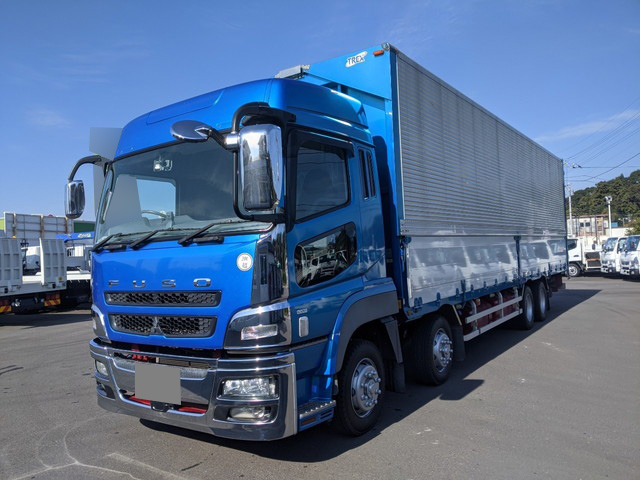 三菱ふそうスーパーグレートアルミウイング大型（10t）[写真05]