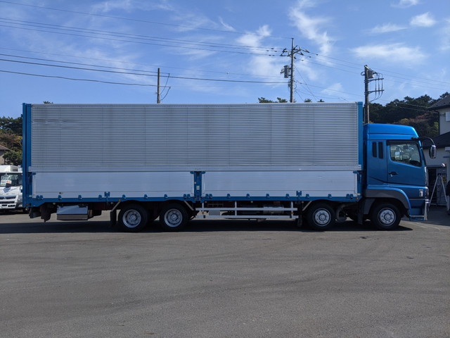 三菱ふそうスーパーグレートアルミウイング大型（10t）[写真08]
