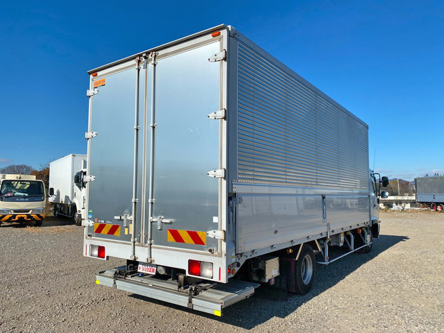 日野レンジャーアルミウイング中型（4t）[写真02]