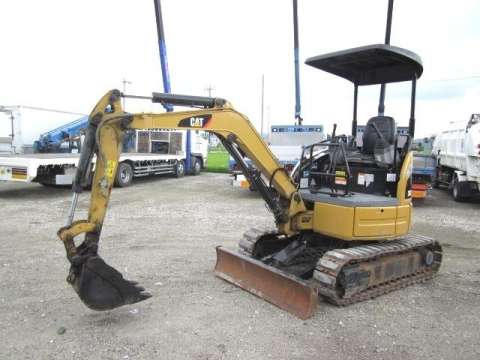 CATミニユンボ（ミニバックホー）[写真01]