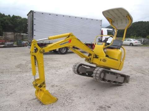 ヤンマーミニユンボ（ミニバックホー）SV13 [写真01]