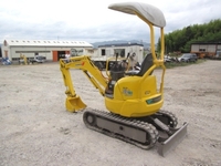 ヤンマーミニユンボ（ミニバックホー）[写真02]