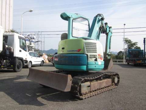 ヤンマーミニユンボ（ミニバックホー）[写真02]