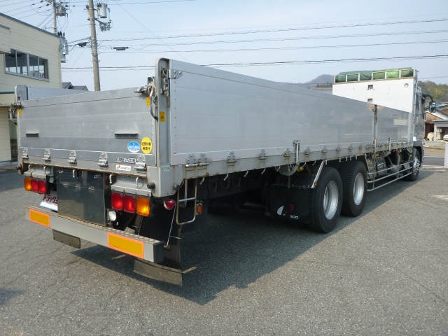 三菱ふそうスーパーグレートアルミブロック大型（10t）[写真02]