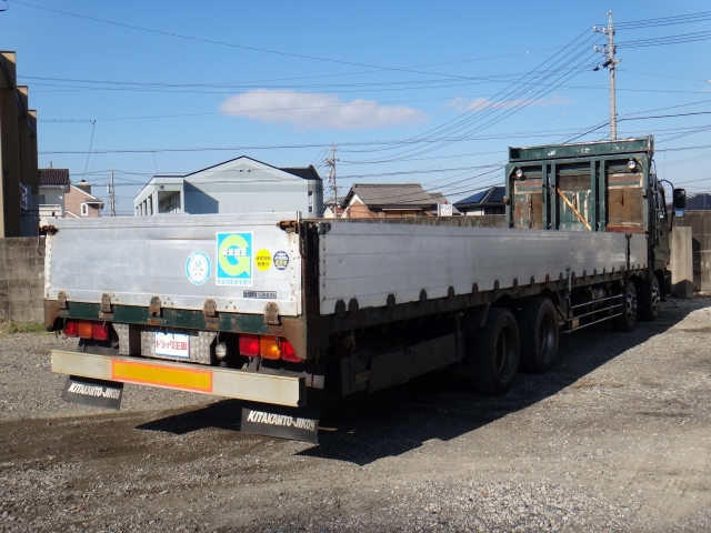 いすゞギガアルミブロック大型（10t）[写真02]