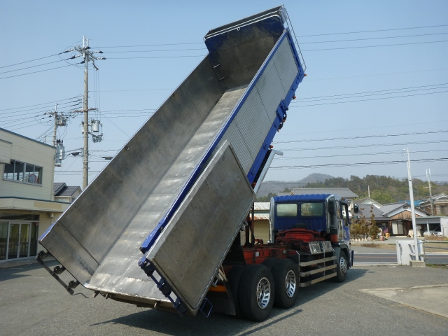 日野プロフィア深ダンプ（土砂禁ダンプ）大型（10t）[写真02]