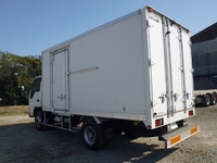 いすゞエルフパネルバン小型（2t・3t）[写真02]