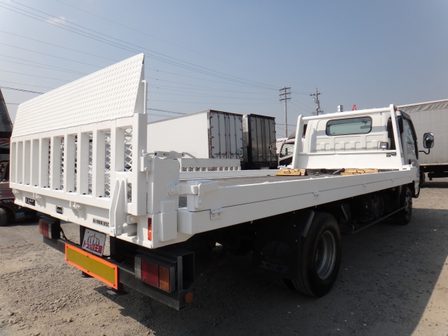 いすゞエルフセーフティローダー小型（2t・3t）[写真02]