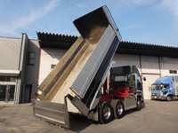 日野プロフィアダンプ大型（10t）[写真02]