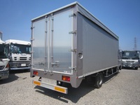 三菱ふそうファイターカーテン車中型（4t）[写真02]