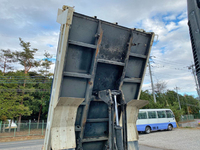 いすゞフォワードダンプ中型（4t）[写真17]