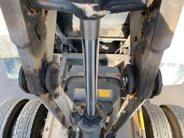 いすゞフォワードダンプ中型（4t）[写真18]