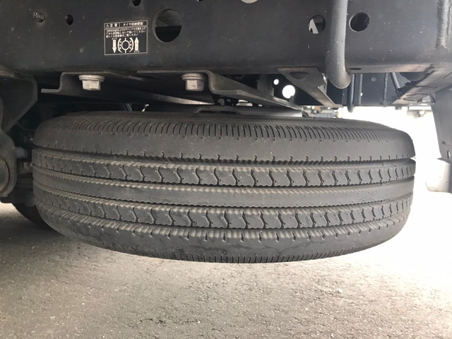 日野デュトロ冷凍車（冷蔵車）小型（2t・3t）[写真20]