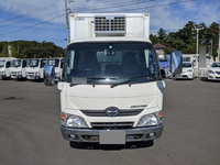 日野デュトロ冷凍車（冷蔵車）小型（2t・3t）[写真03]